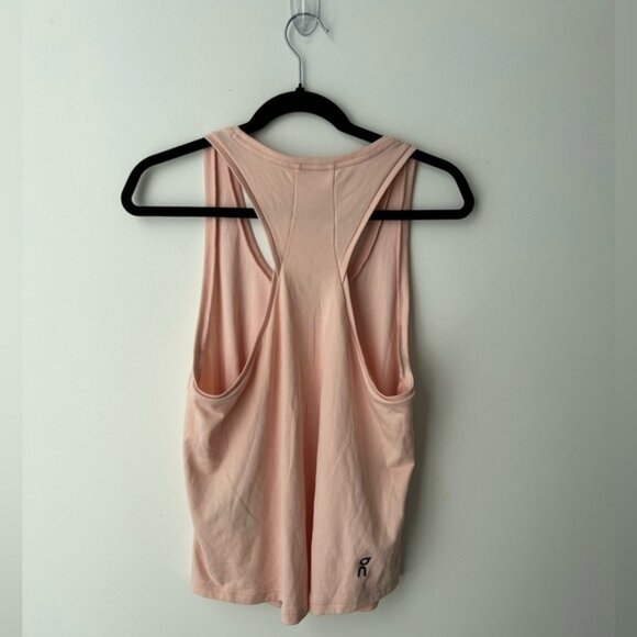 On running Women's Focus Tank color doe - Picture 9 of 11